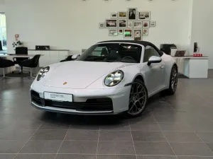 Porsche 911 Carrera PDK 2024