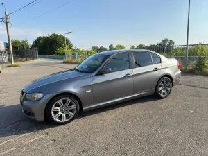 BMW 3 Series E90/E91/E92/E93 [2005 - 2013] 320d DPF Aut. Edition Exclusive 2011