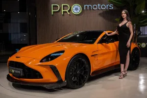 Aston Martin Vantage 2025