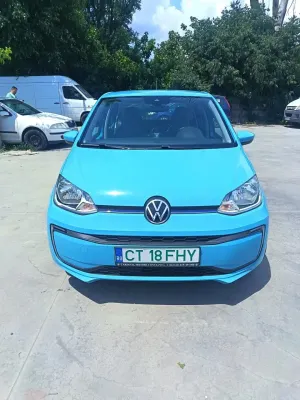 Volkswagen Up! 2023
