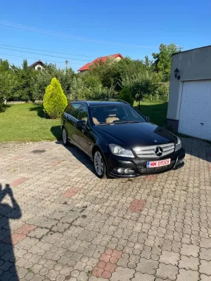 Mercedes-Benz C 200 CDI BlueEFFICIENCY T-modell EU5 2012
