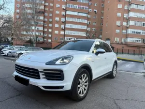 Porsche Cayenne E-Hybrid Tiptronic S 2021