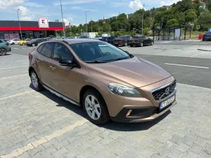 Volvo V40 II [2012 - Prezent] D2 Momentum 2015