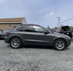 Porsche Macan Standard 2017