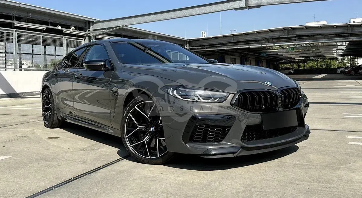 BMW M8 2021