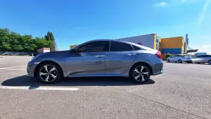 Honda Civic X [2017 - 2021] 1.5 VTEC Turbo CVT Executive 2018