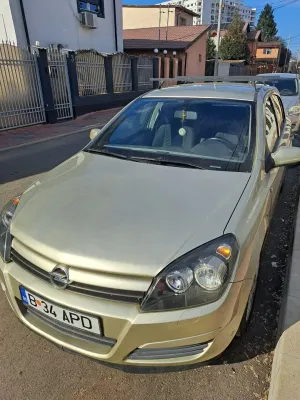 Opel Astra H [2004 - 2010] 1.6i Sport 2004
