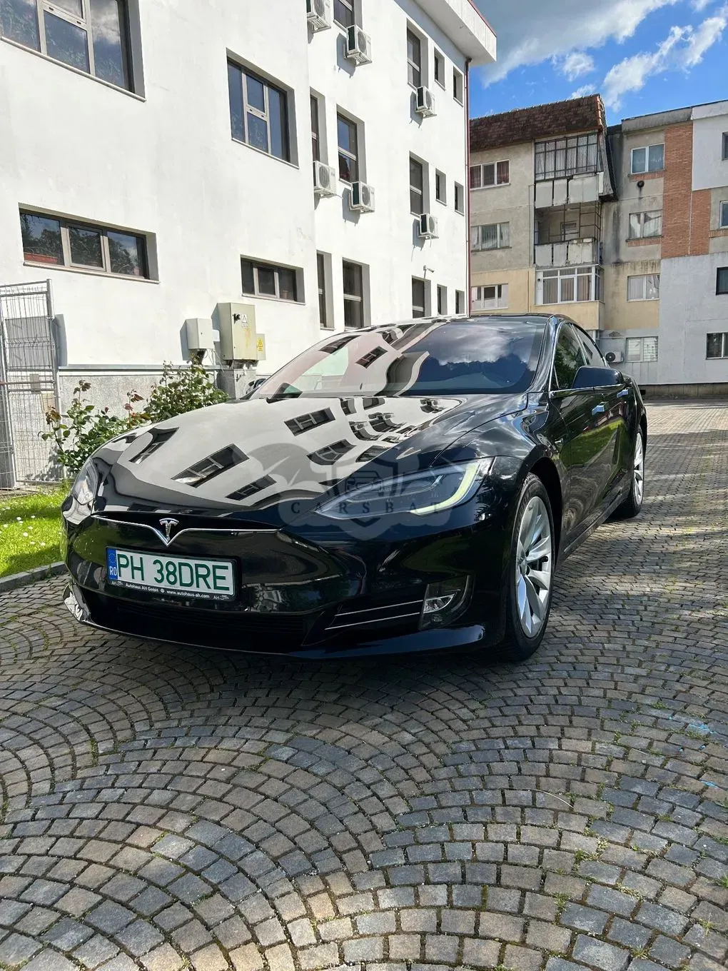 Tesla Model S 2018