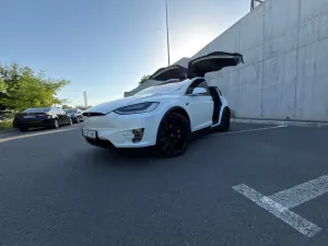 Tesla Model X 2017