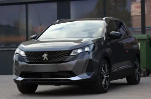 Peugeot 3008 PHEV 225 EAT8 Active Pack 2021