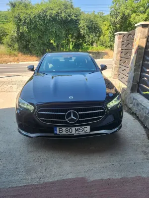 Mercedes-Benz E W213 [2016 - 2023] 220 d Aut. 2020