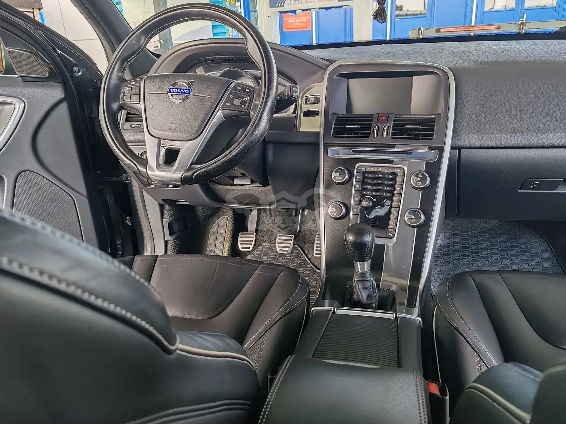 Volvo XC60 I [2008 - 2017] D4AWD Start-Stop R-Design 2014