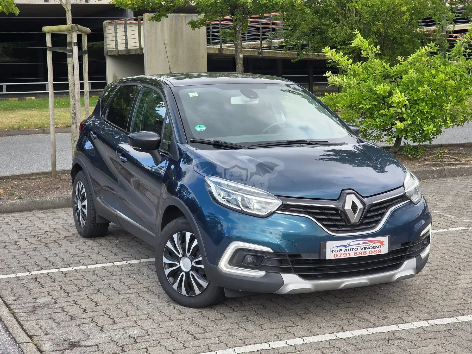 Renault Captur / QM3 I [2013 - 2019] (ENERGY) dCi 90 EDC INTENS 2017