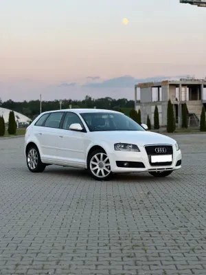 Audi A3 8P [2003 - 2013] 1.6 MPI Attraction 2009