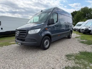 Mercedes-Benz Sprinter 2021