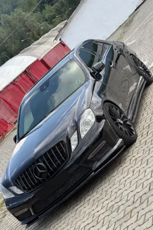 Mercedes-Benz E W212 [2009 - 2016] 220 BlueTEC Aut. 2012