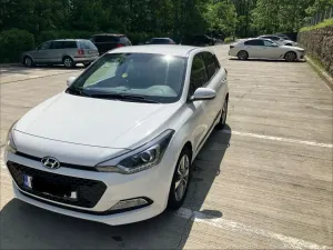 Hyundai i20 II [2014 - 2020] 1.25 M/T LED Line 2018