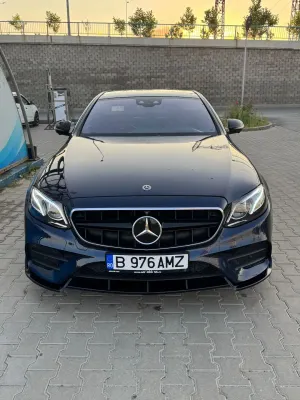 Mercedes-Benz E W213 [2016 - 2023] 220 d 4MATIC Aut. 2017
