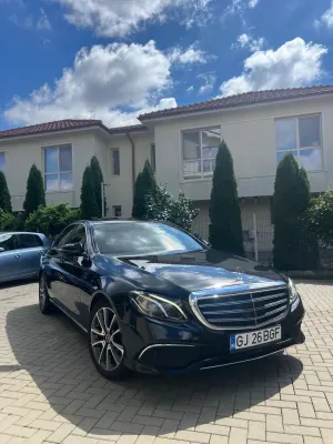 Mercedes-Benz E W213 [2016 - 2023] 220 d 4MATIC 9G-TRONIC Exclusive 2018