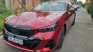 BMW 5 Series G60/G61 [2023-Prezent] 550e xDrive AT PHEV 2025