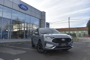 Ford Kuga III [2019 - Prezent] 2.5 Duratec FWD PHEV ST-Line X 2025