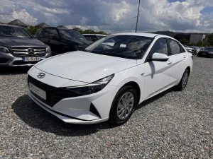 Hyundai Elantra 1.6 l 123 CP CVT Comfort 2021