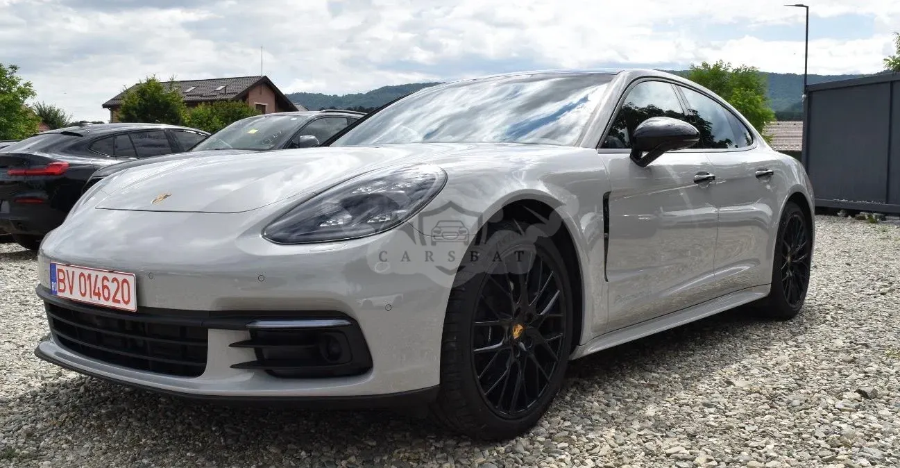 Porsche Panamera 2020