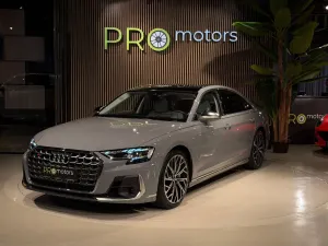 Audi S8 2025