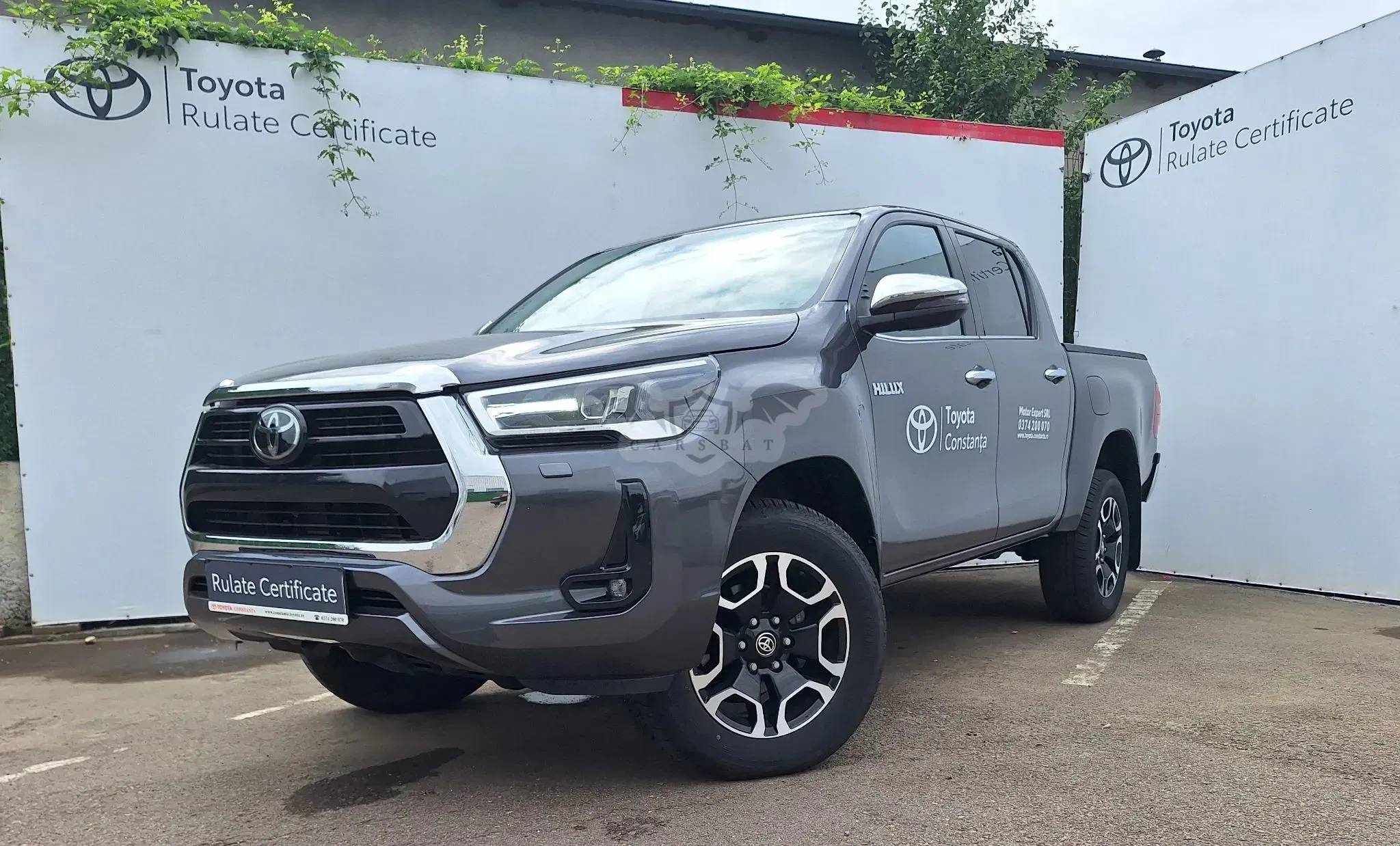 Toyota Hilux VIII [2015 - Prezent] 2.4D 150CP 4x4 Double Cab AT Executive 2025