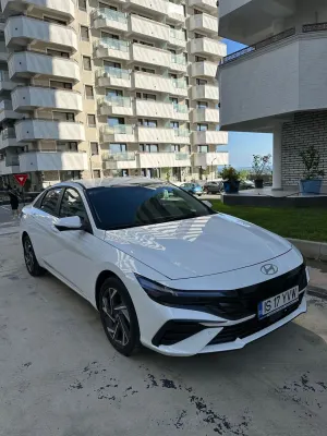 Hyundai Elantra VII [2020 - Prezent] 1.6 l 123 CP CVT Exclusive 2024