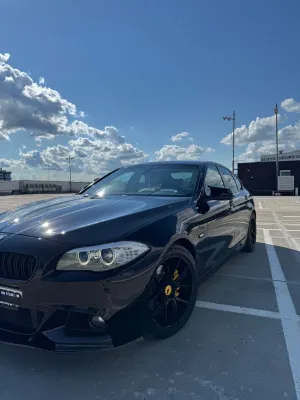 BMW 5 Series F10/F11/F07 [2010 - 2017] 520d Aut. 2011