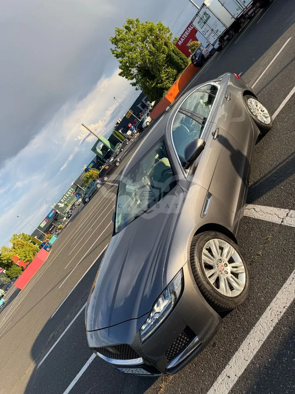 Jaguar XF 20d AWD Portfolio 2016