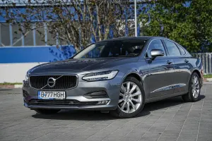 Volvo S90 D4 Geartronic Momentum 2018