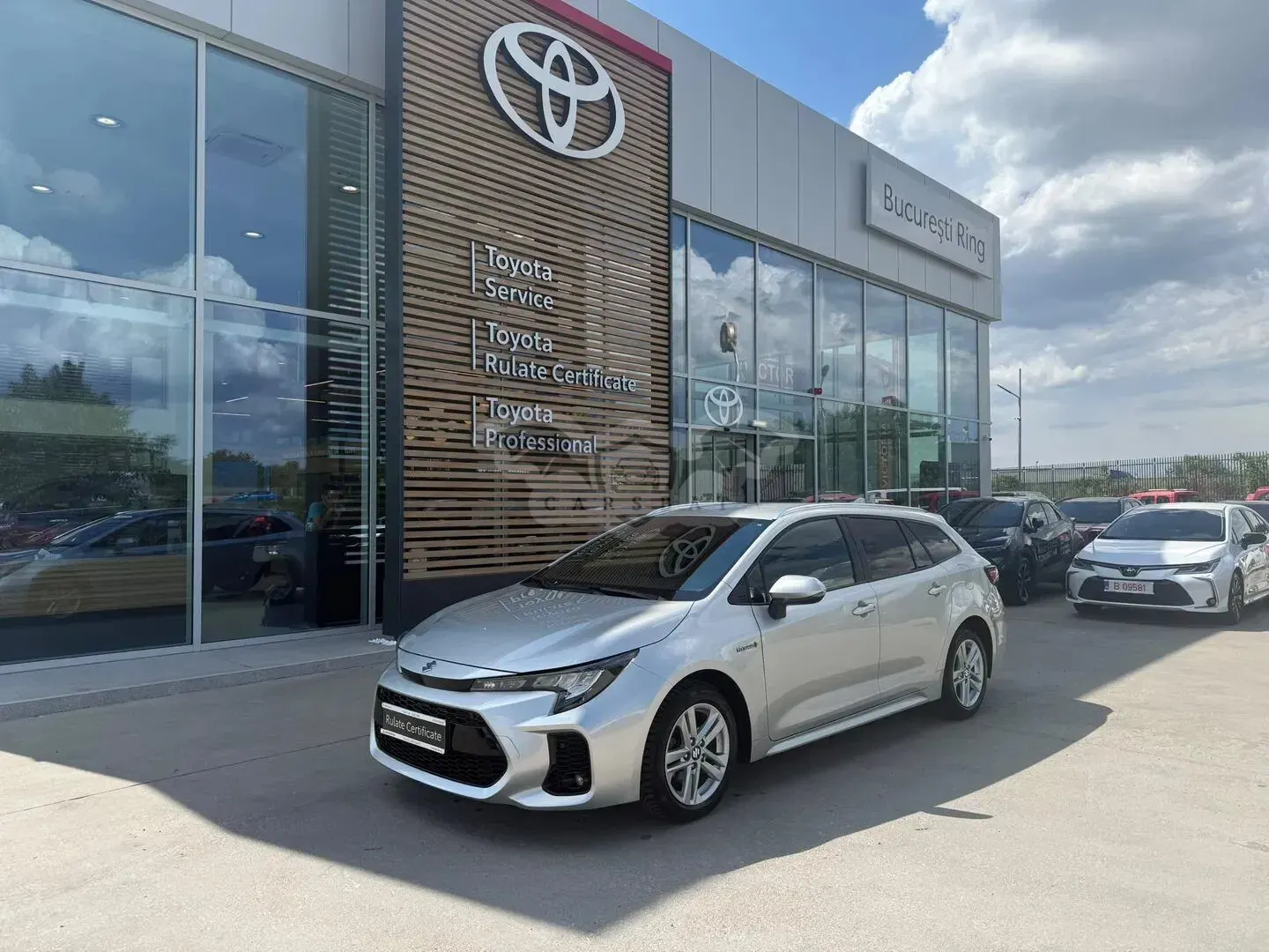 Suzuki Swace 1.8 E-CVT HEV Passion 2023