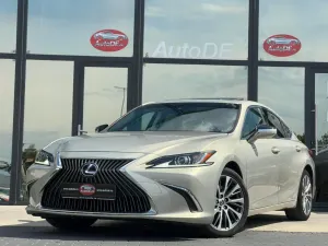 Lexus ES VII [2018 - Prezent] 300h Executive Line 2019