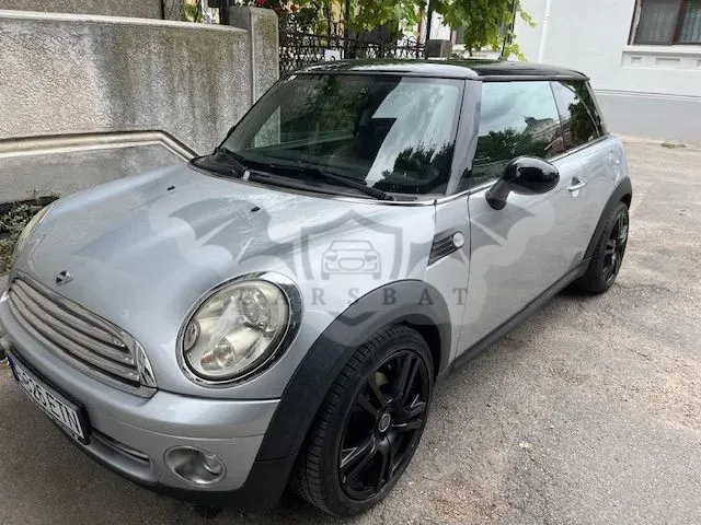Mini Cooper Standard 2010