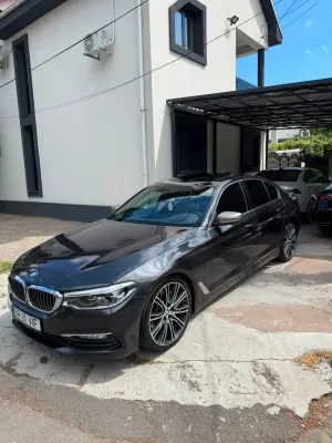 BMW 5 Series G30/G31 [2017 - 2023] 540i AT 2018