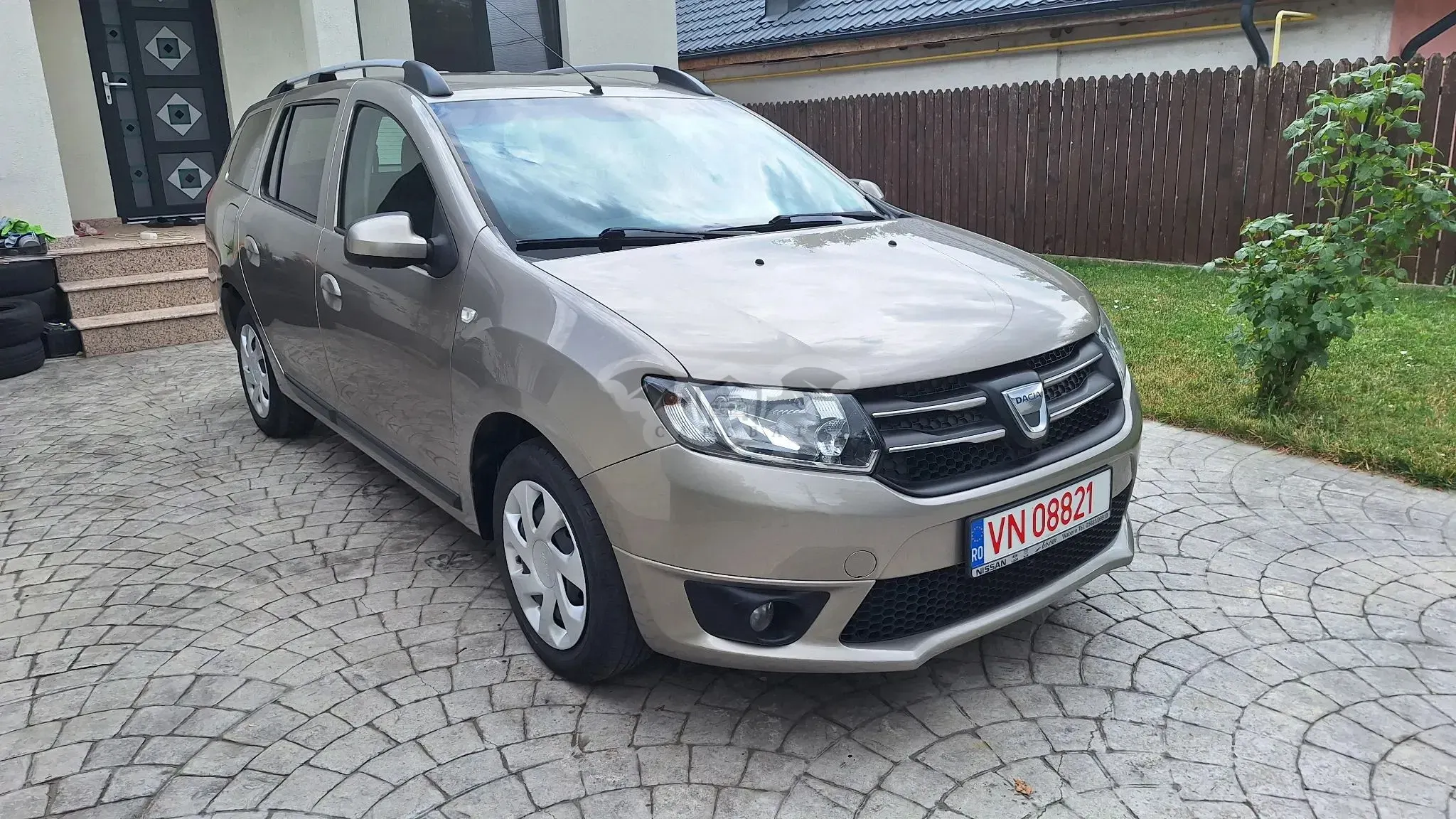 Dacia Logan 0.9 Laureate 2014