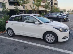 Hyundai i20 II [2014 - 2020] 1.25 75CP M/T Comfort 2018