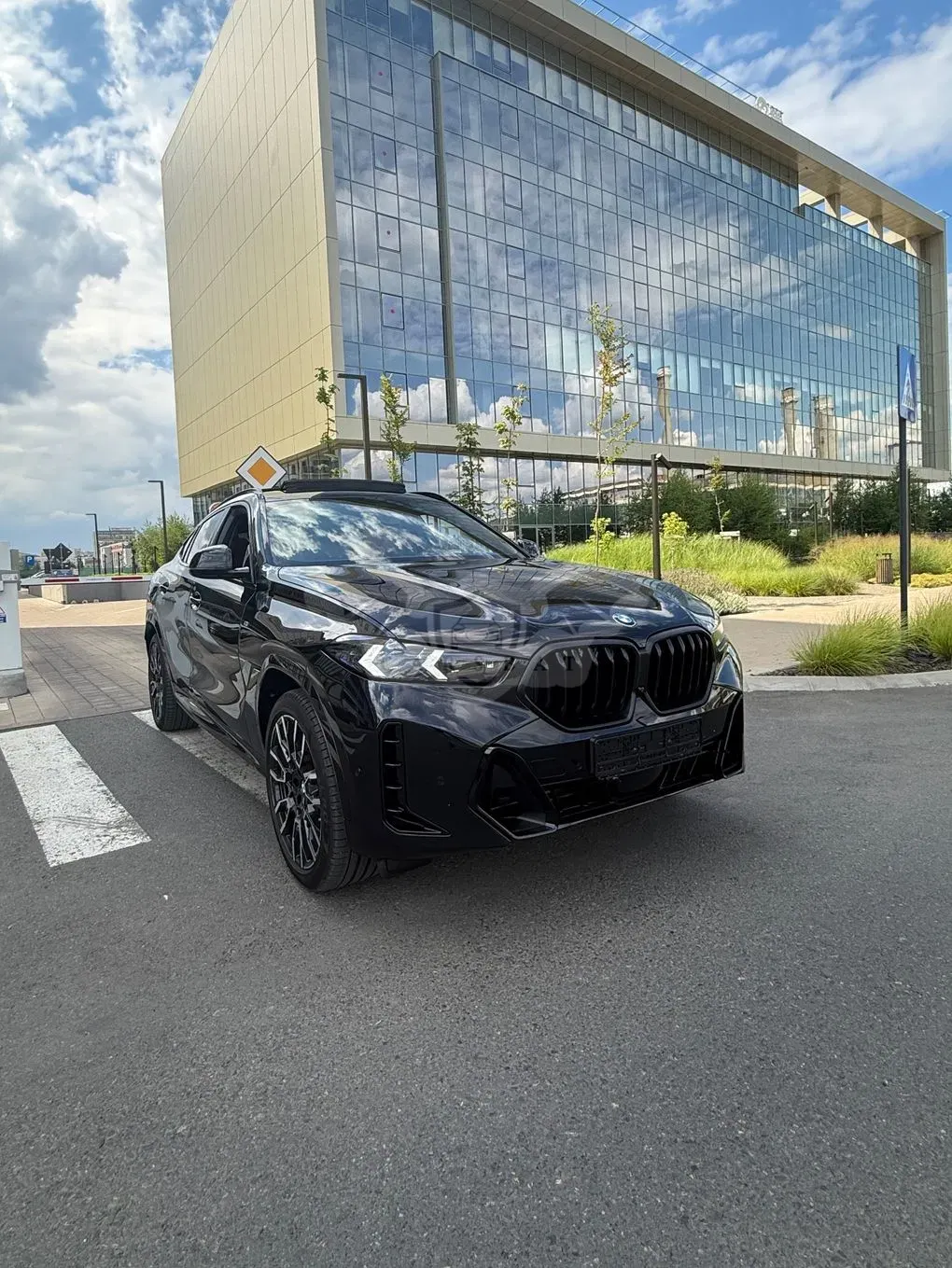 BMW X6 xDrive40i AT MHEV 2026