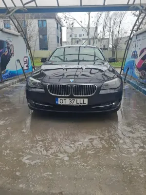 BMW 5 Series F10/F11/F07 [2010 - 2017] 520d 2011