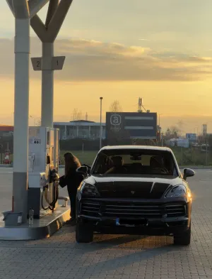 Porsche Cayenne Hybrid 3.0 L S E 2018