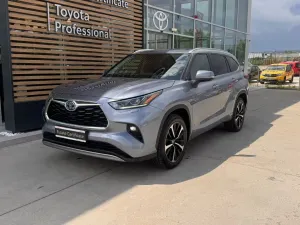 Toyota Highlander III [2020 - Prezent] 2.5 L Dynamic Force 248CP Luxury Metallic 2021