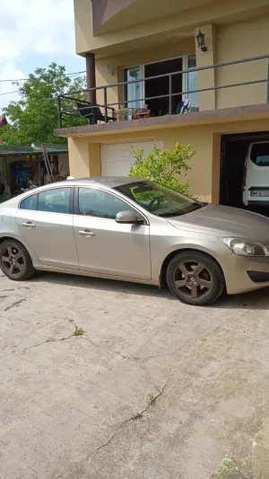 Volvo S60 II [2010 - 2018] D3 Start-Stop Basic 2012