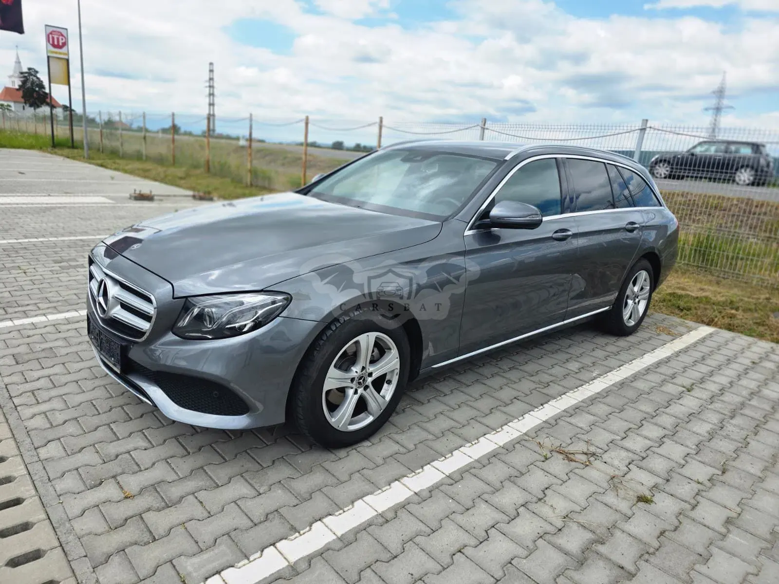 Mercedes-Benz E W213 [2016 - 2023] 220 d 9G-TRONIC Exclusive 2018