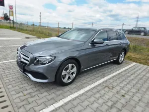 Mercedes-Benz E W213 [2016 - 2023] 220 d 9G-TRONIC Exclusive 2018