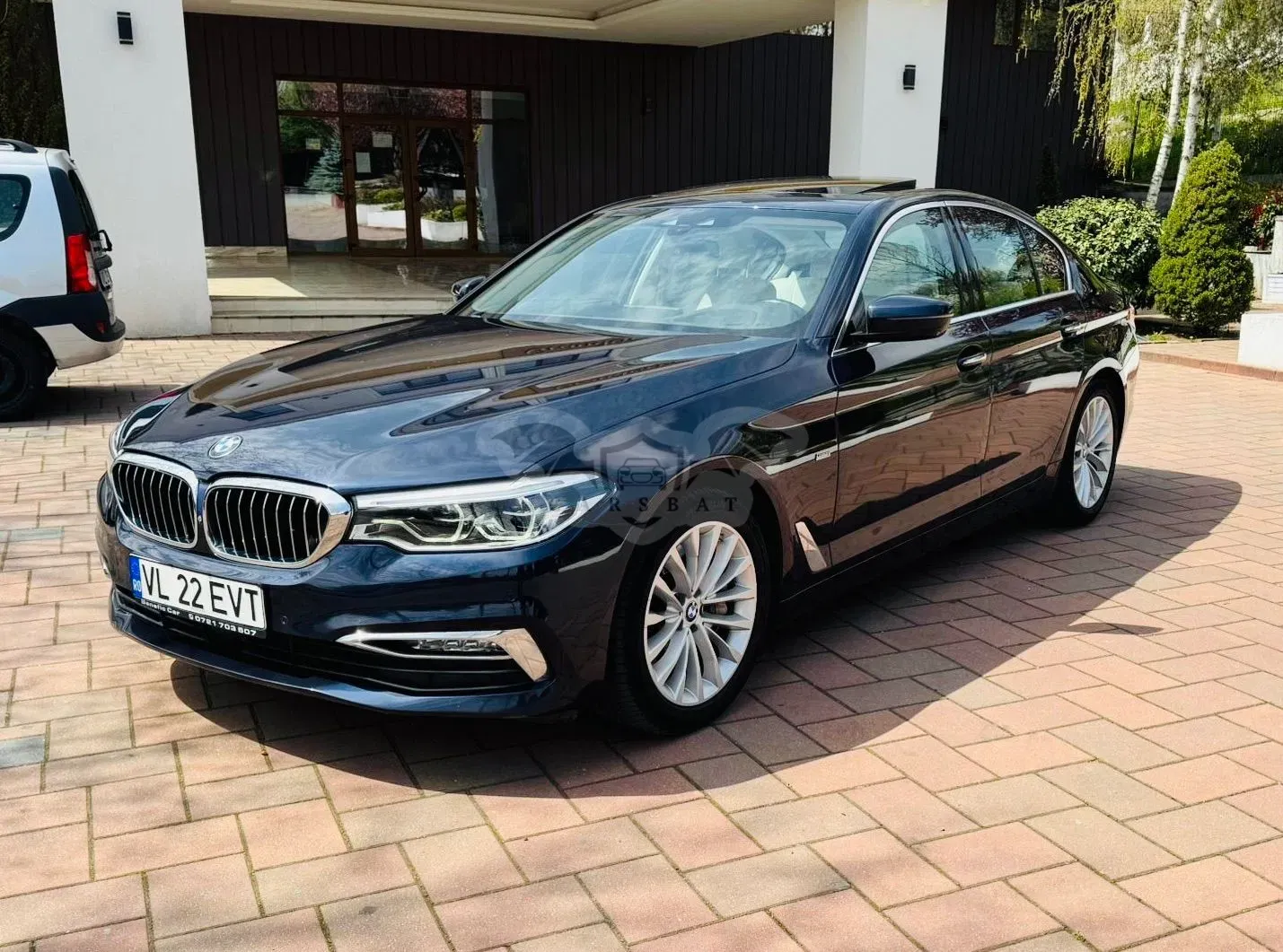 BMW 5 Series G30/G31 [2017 - 2023] 540i xDrive AT 2017