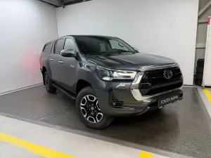 Toyota Hilux VIII [2015 - Prezent] 2.8D 204CP 4x4 Double Cab AT Executive 2025