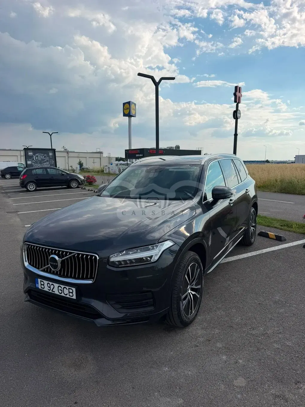 Volvo XC90 II [2015 - Prezent] B5 MHEV AWD 7 locuri Momentum 2020
