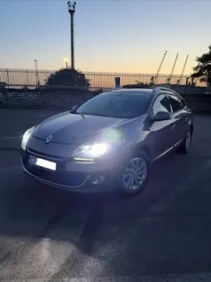 Renault Megane III [2008 - 2016] ENERGY dCi 110 Start & Stop Paris 2013